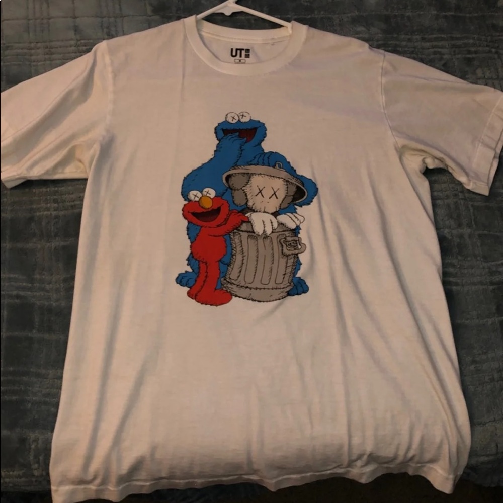 Kaws X UNIQLO